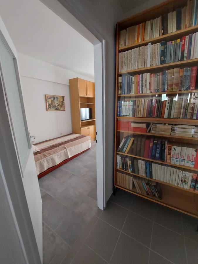 Mala Placa Senj  Luaran gambar
