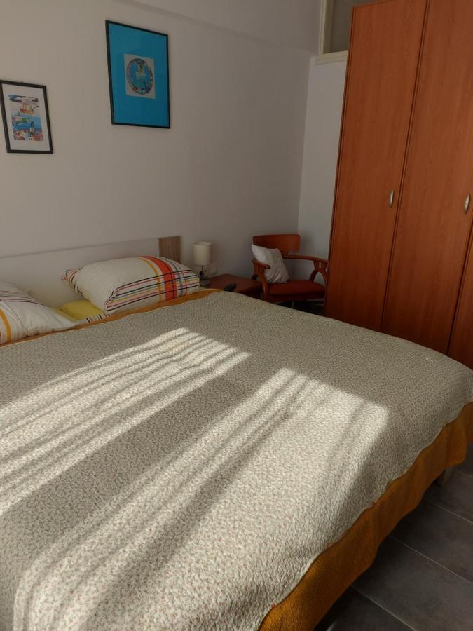 Mala Placa Senj  Luaran gambar